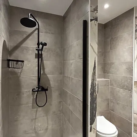 Casa Di Ramatta - Chez L'apicultrice Bed & Breakfast 3*