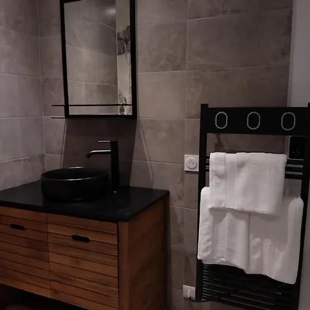 Casa Di Ramatta - Chez L'apicultrice Bed & Breakfast 3*