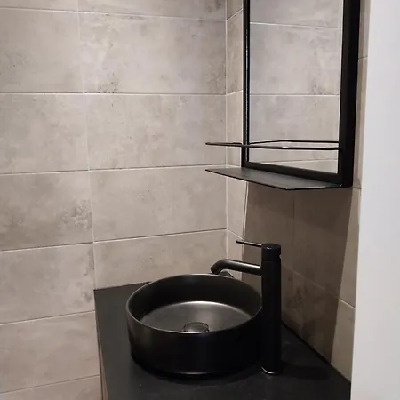 Frühstückspension Casa Di Ramatta - Chez L'apicultrice 3*