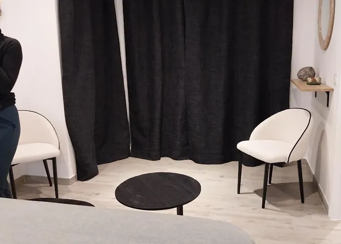 Bed & Breakfast Casa Di Ramatta - Chez L'apicultrice 3*