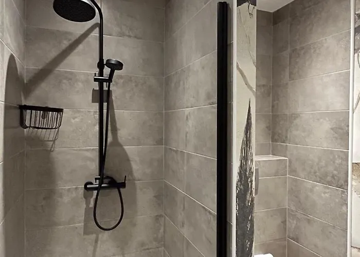 Casa Di Ramatta - Chez L'apicultrice לינה וארוחת בוקר 3*